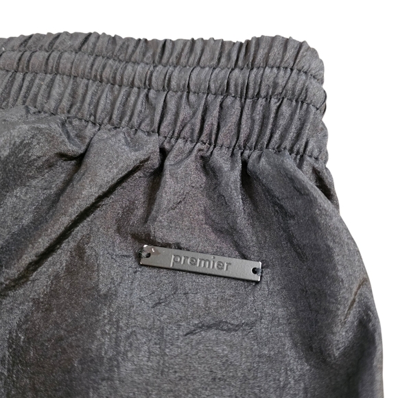 🔥RARE Umbro Premier Nylon Track Pants – Men's Size Large – Retro Y2K Style🔥 - Picture 4 of 7